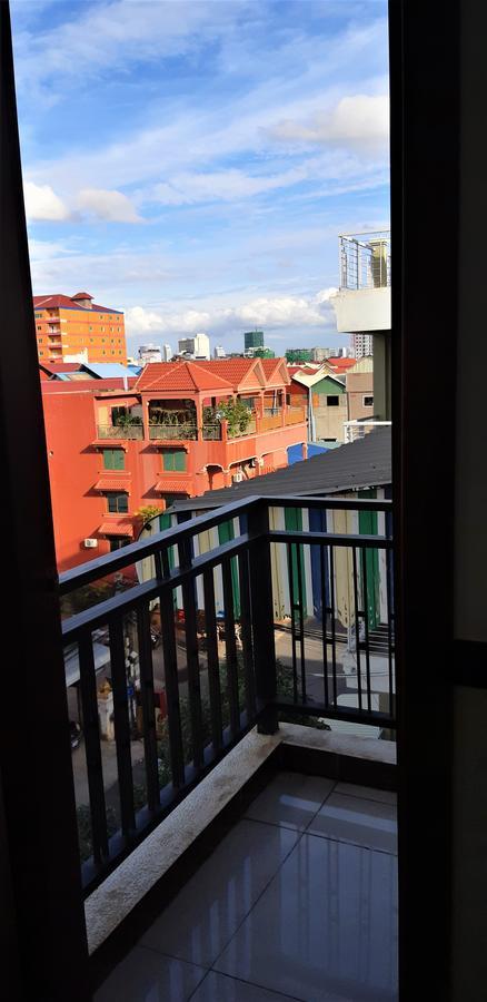 Lalune Hotel Phnom Penh Exterior foto