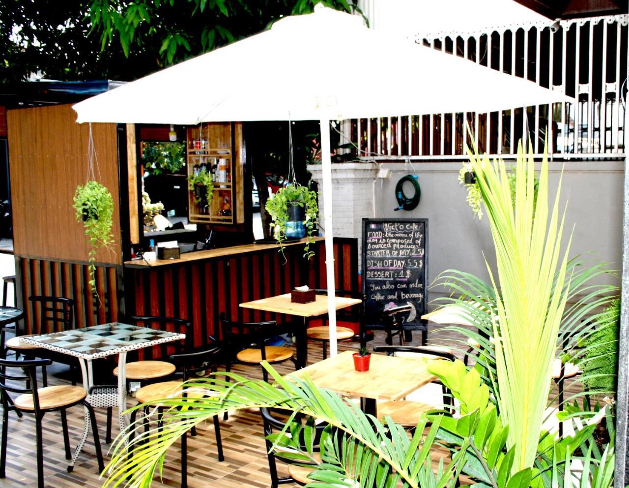 Lalune Hotel Phnom Penh Exterior foto