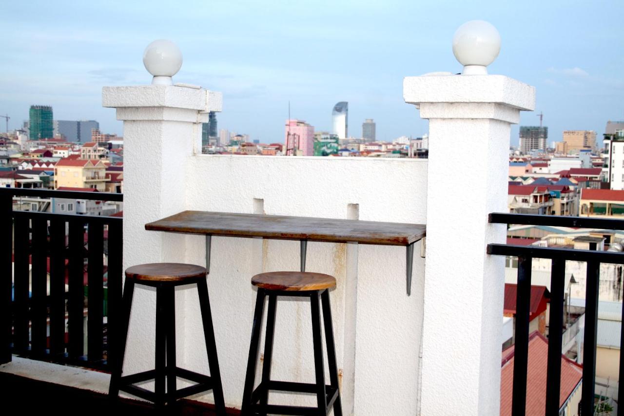 Lalune Hotel Phnom Penh Exterior foto