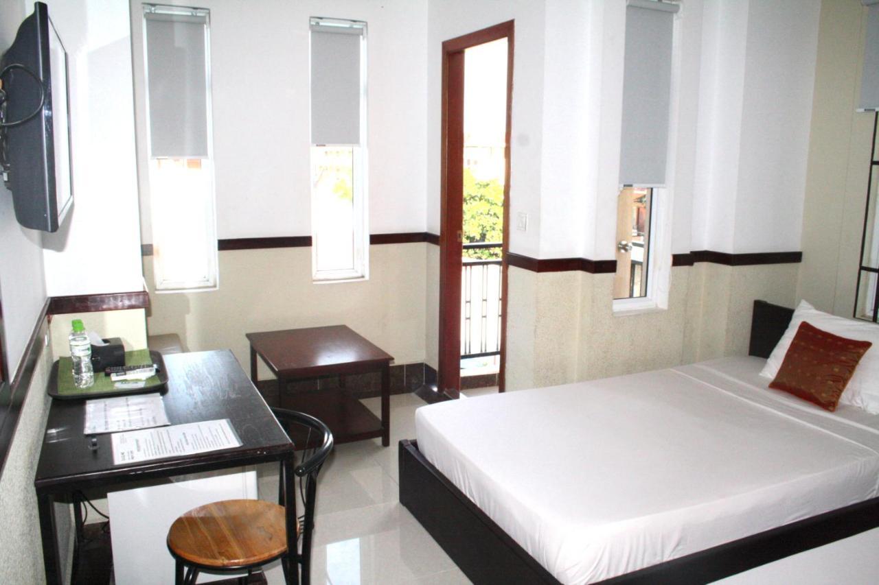 Lalune Hotel Phnom Penh Exterior foto